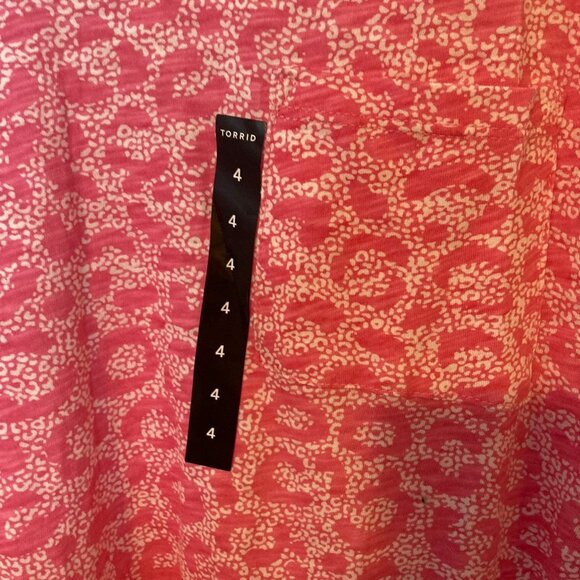 Torrid Classic Fit Pink Leopard Tank - Picture 4 of 5